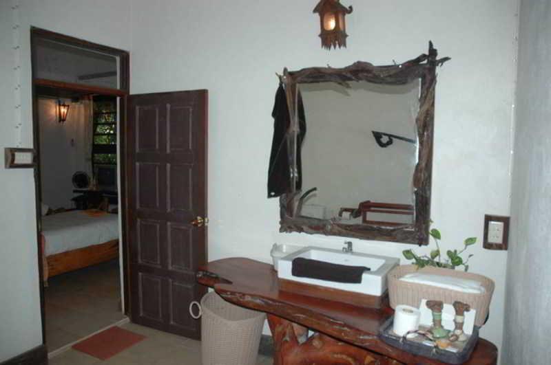 Momchailai Forest Retreat Kancsanaburi Kültér fotó